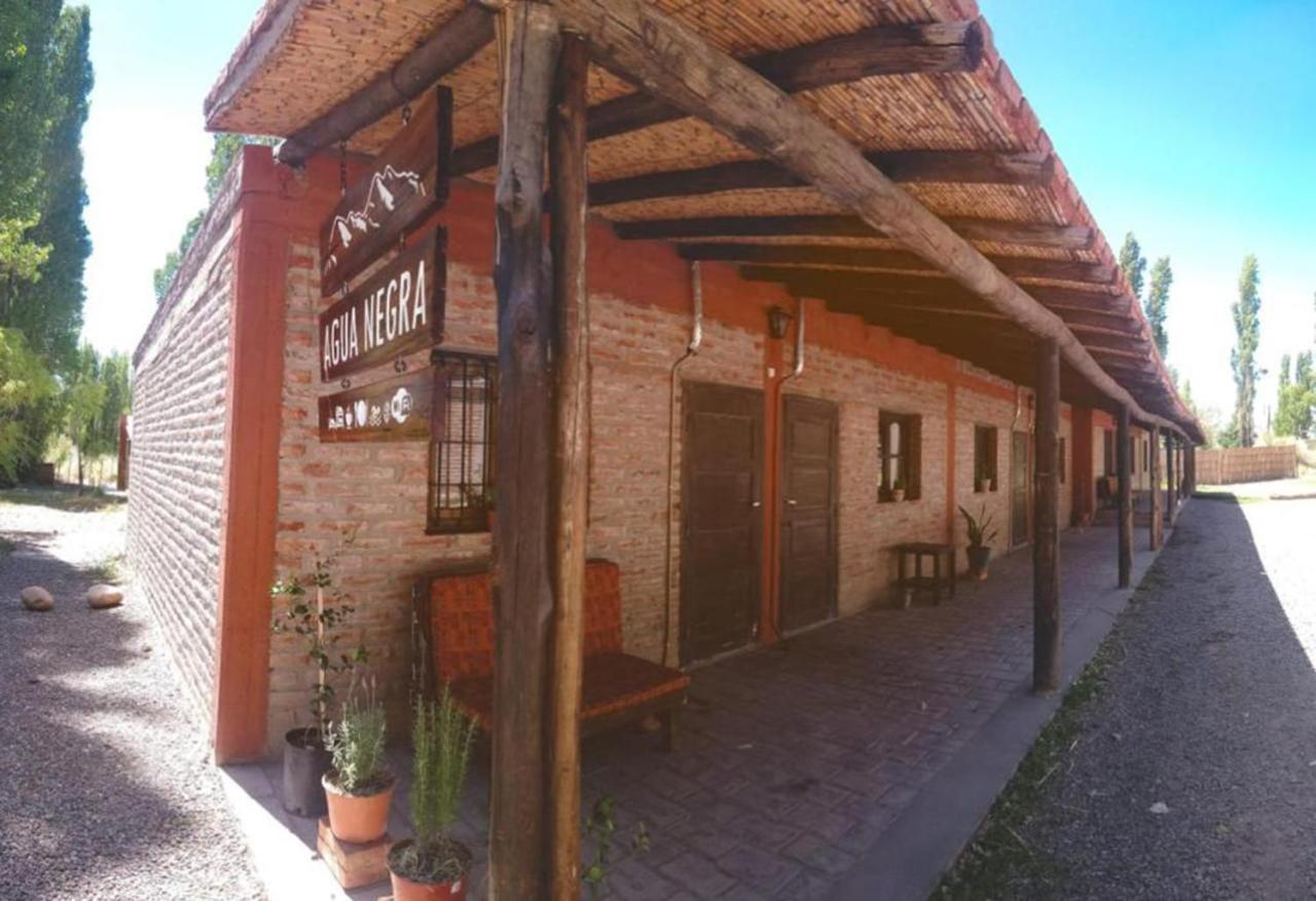 Agua Negra Inn *